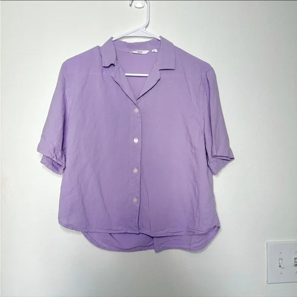 Uniqlo Lavender Button Down Shirt - Picture 3 of 3